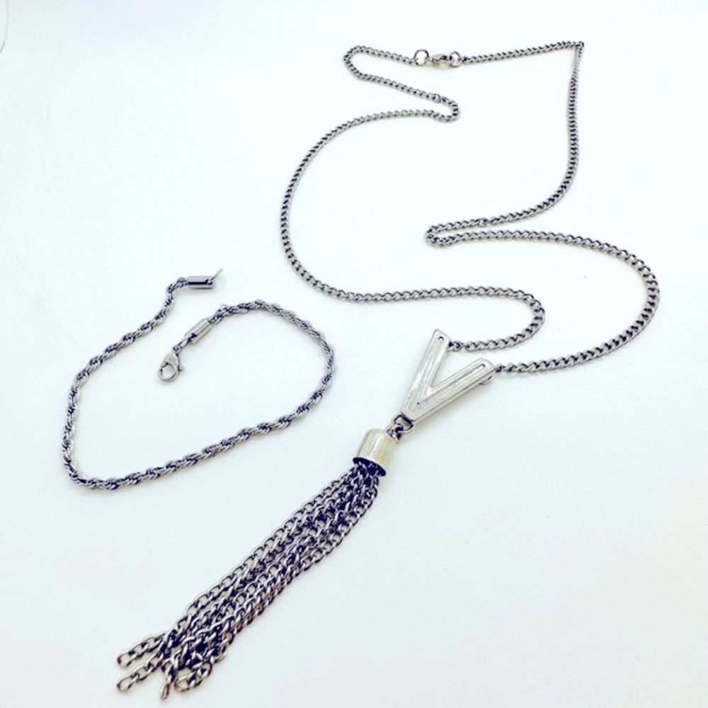V Monogram Tassel Necklace & Silver Thin Bracelet